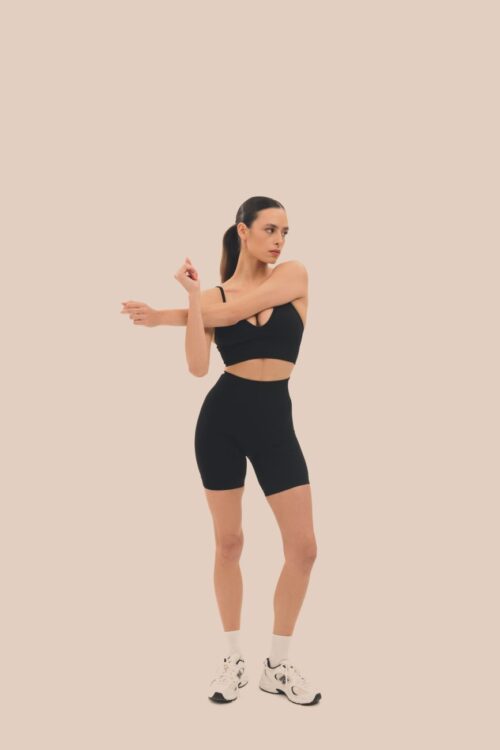 High waist mini shorts in black