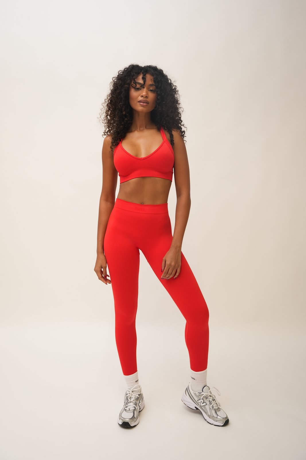Contour Seamless Legging- Berry Red - Image 2