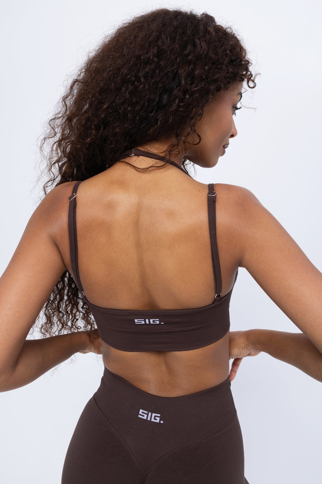 FORM Hybrid Bra - Mocha - Image 4